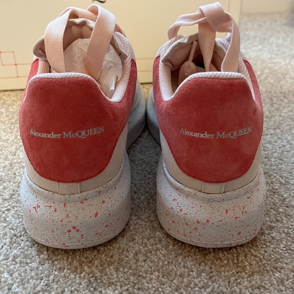 Alexander McQueen suede platform sneaker. Size 37. New! - Picture 4 of 6